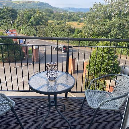 Hastings Apartments Extra Large Self Catering Apt Tourism Certified Free Parking Wifi Belfast Kültér fotó